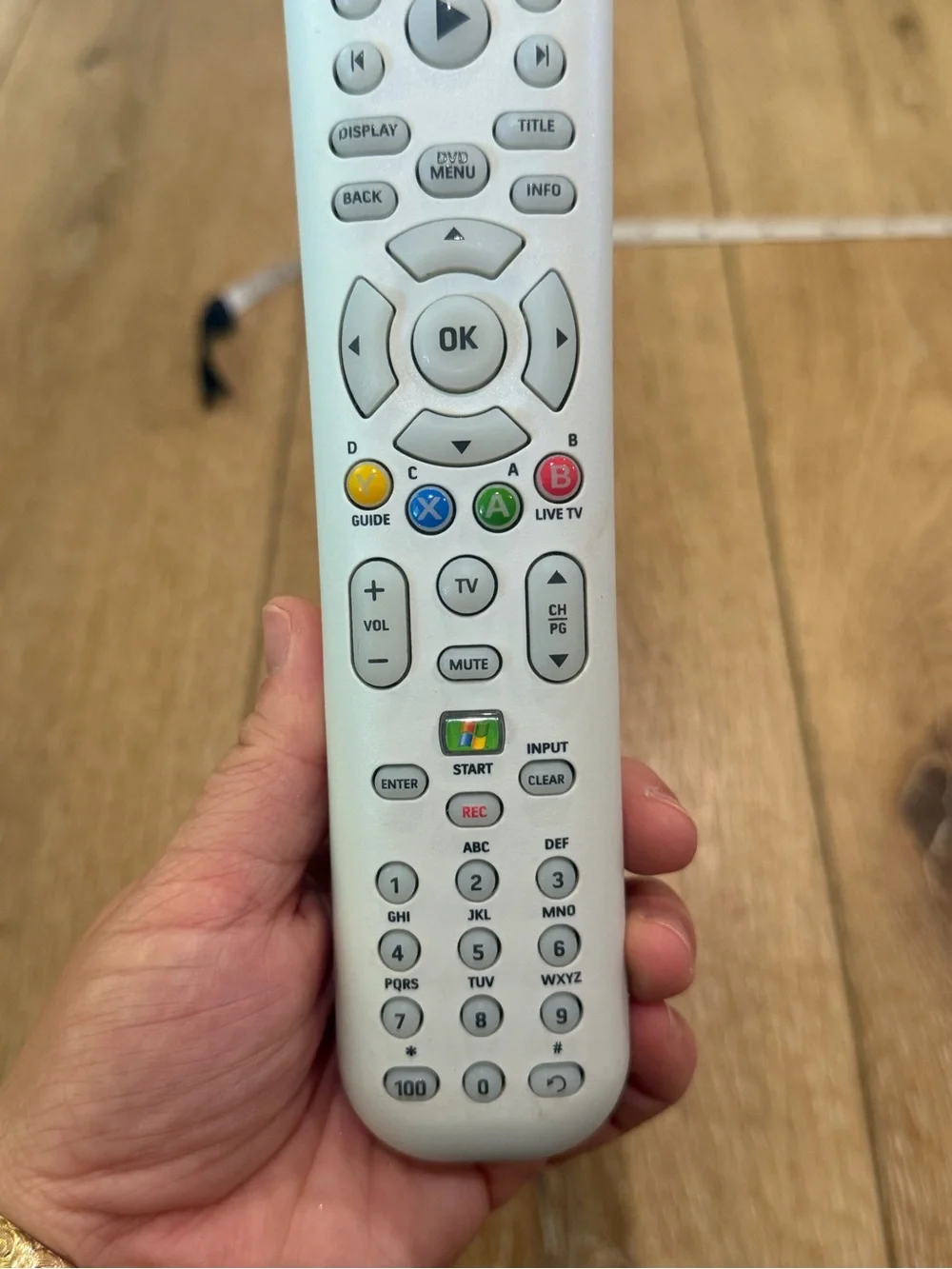 Official Microsoft Xbox 360 Universal Media DVD Remote Control OEM White Tested